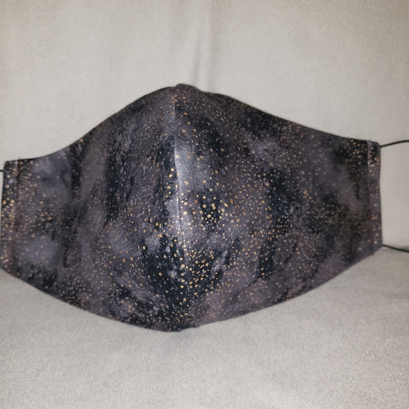 Face Mask - Picture 4 of 6